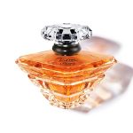 Lancôme Trésor Eau de Parfum - Long Lasting Fragrance with Notes of Rose, Lilac, Peach & Apricot Blossom - Elegant & Romantic Women's Perfume - 3.4 Fl Oz