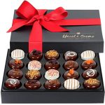 Hazel & Creme Cookies Gift Box - Christmas Chocolate Gifts - Anniversary Food Gift - Gourmet Food Gift for Him & Her - Chocolate Cookie Gift Basket - Holiday, Corporate, Birthday Gift (Extra Gift Box)