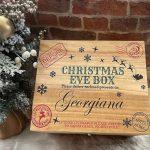 Personalized Christmas Eve Box, Custom Wooden Christmas Eve Box With Snowflakes and Deer, Night Before Christmas Christmas Santa Gift Box with Lock for Holiday Party Favor